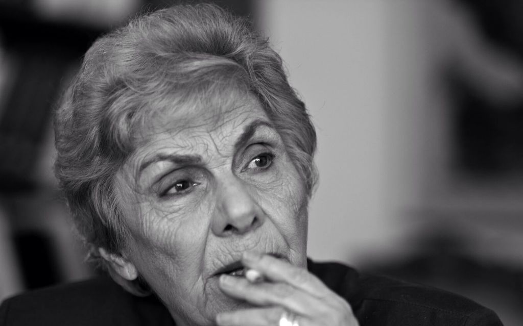 Κική Δημουλά : Η ποίηση γεννιέται εν αγνοία μας