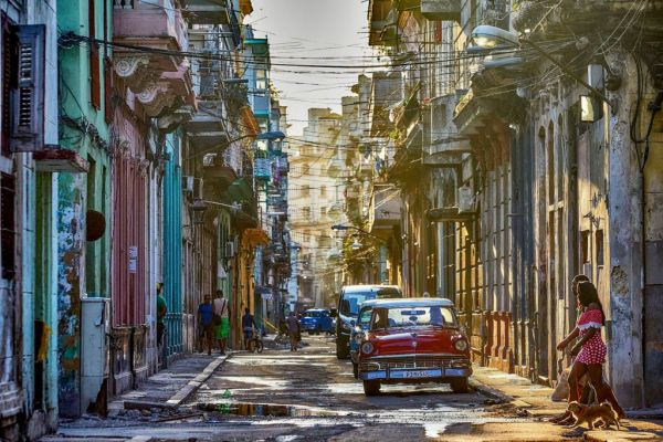 Κούβα : Το νησιωτικό κράτος ανακοίνωσε μεταρρυθμίσεις σε τροχιά ελεύθερης αγοράς