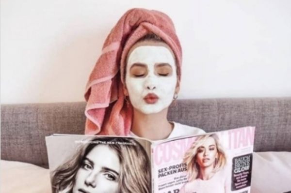 Γιαούρτι: Τα πολλαπλά οφέλη του στην επιδερμίδα μας