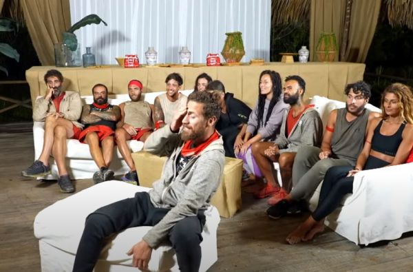 Survivor: «Λύγισαν» οι κόκκινοι με το έπαθλο επικοινωνίας