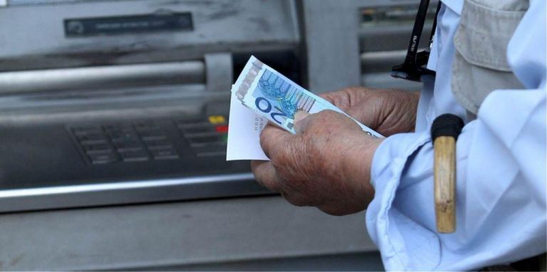 Πώς θα δοθούν οι προσωρινές συντάξεις και τα νέα αναδρομικά