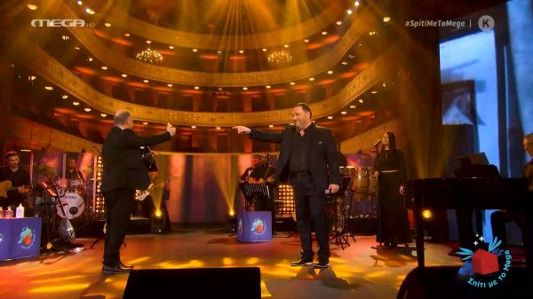 «Βρέχει φωτιά στην στράτα μου» και παίρνει… φωτιά η σκηνή