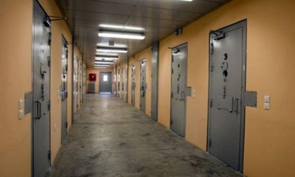 Φυλακές Νιγρίτας : Εγκληματικές ομάδες προμήθευαν κρατούμενους