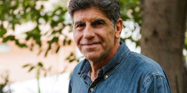 Γιάννης Μπέζος για καταγγελίες : Ακούω πάρα πολλούς να μιλάνε, δεν είναι και οι πιο άγιοι