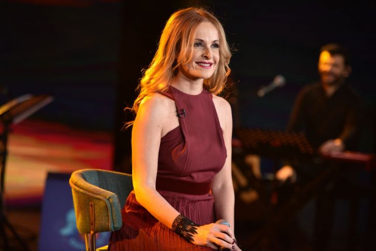 Η Ηρώ Σαΐα σε σπουδαία τραγούδια του Σταύρου Ξαρχάκου