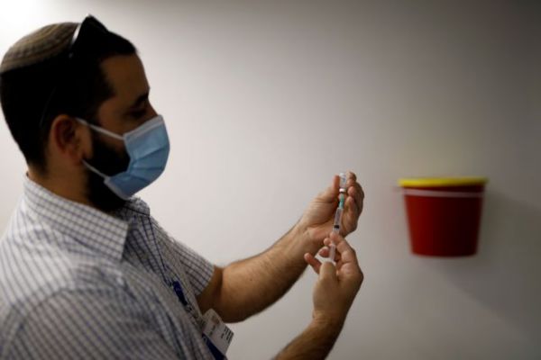 Ισραήλ: Το εμβόλιο προστατεύει από τη νόσηση covid – Αμφιβολίες για την συλλογική ανοσία