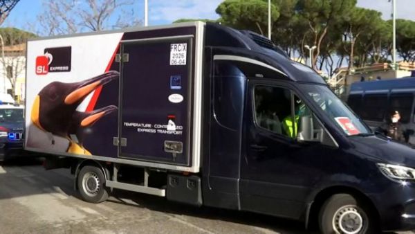 Τι πρότειναν στο Ντράγκι οι Ιταλοί βιομήχανοι για να εμβολιαστούν 5,5 εκατ. εργάτες