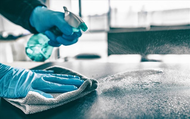 Έρευνα : Σε ποιες επιφάνειες επιβιώνει λιγότερο ο κοροναϊός