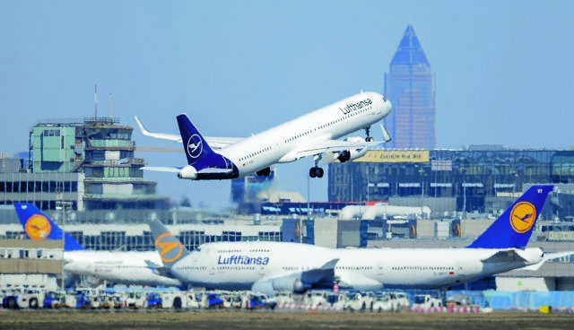 Lufthansa : Πραγματοποίησε τη μεγαλύτερη χωρίς στάση πτήση στην ιστορία της