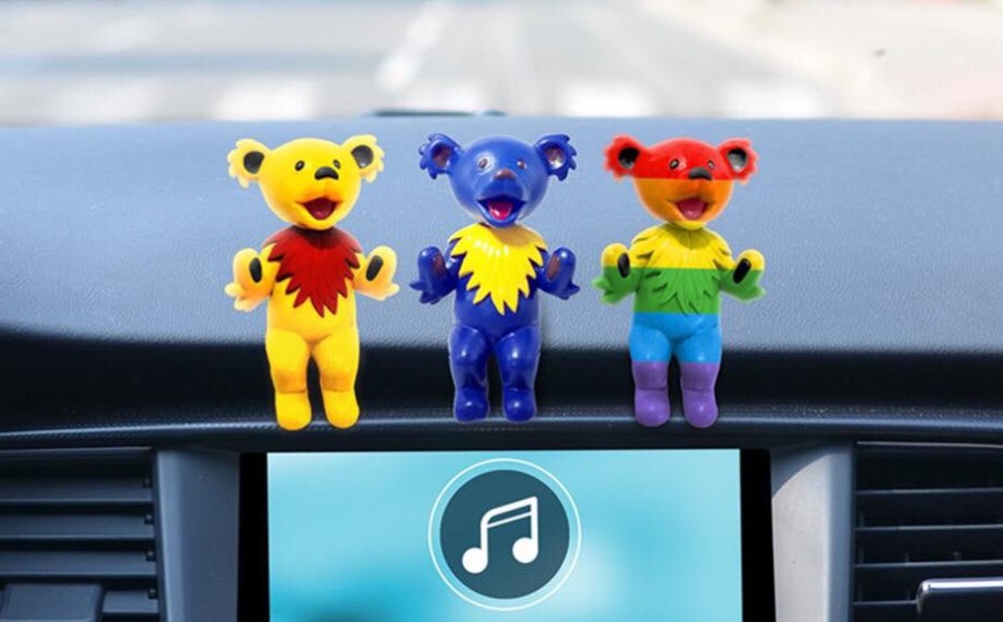 Tα χρωματιστά αρκουδάκια των Grateful Dead σε συλλεκτικά κουκλάκια
