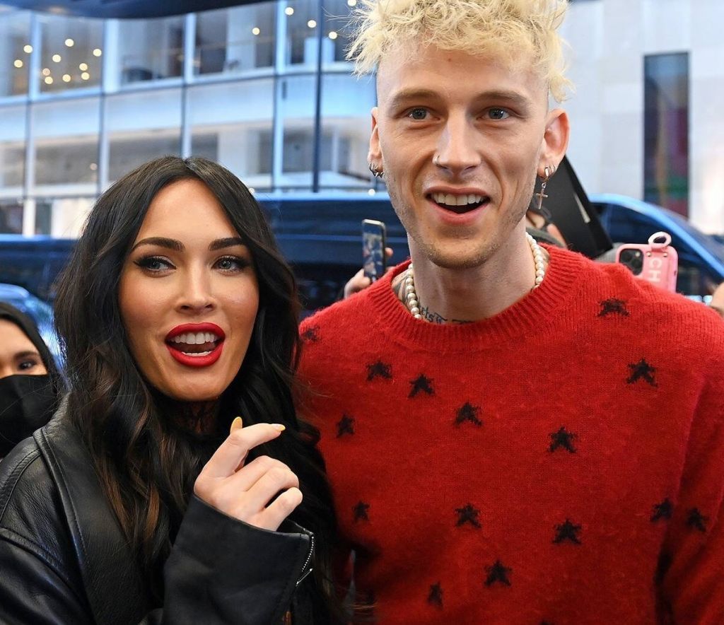 Ατύχημα στη σκηνή του SNL- Δείτε τη διπλή πτώση