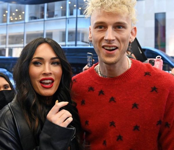 Ατύχημα στη σκηνή του SNL- Δείτε τη διπλή πτώση