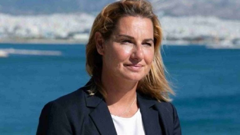 Σοφία Μπεκατώρου : Δυστυχώς στην Ελλάδα δεν είμαστε ηγέτες σε θέματα φεμινισμού ή ισότητας των φύλων