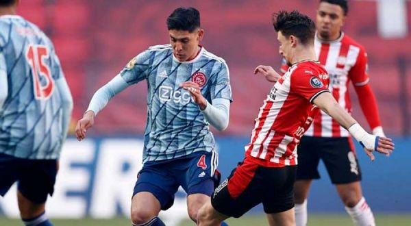 «Αγκάλιασε» τον τίτλο μέσα στο «Philips Stadion» ο Άγιαξ (1-1)