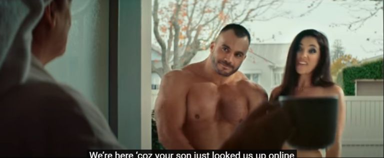 Αυτό το βίντεο για τους κινδύνους του πορνό για τα παιδιά είναι ό,τι καλύτερο έχουμε δει τελευταία