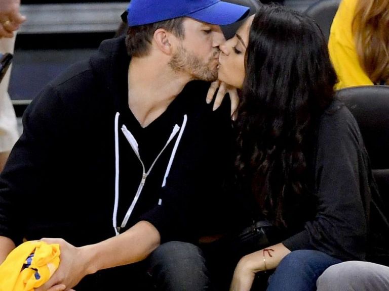 Γιατί ο Kutcher νόμιζε πως η Kunis έβλεπε πορνό;