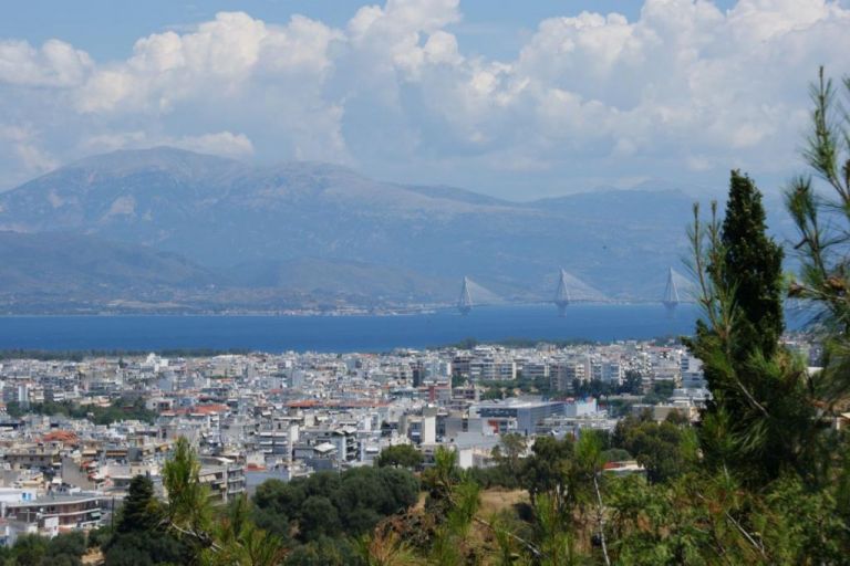 Πάτρα : Διαχειρίσιμη η κατάσταση στα νοσοκομεία – Αυστηροί έλεγχοι της Αστυνομίας