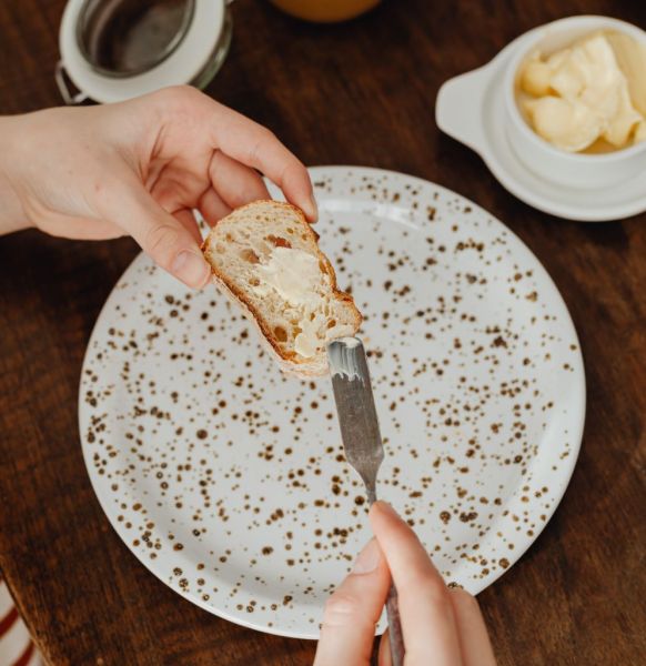 Καναδάς: Το μυστήριο με το βούτυρο που δεν απλώνεται