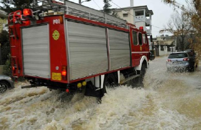 Καιρός : Πλημμύρες στην Πάτμο από την κακοκαιρία – Δεν θα λειτουργήσουν τα σχολεία