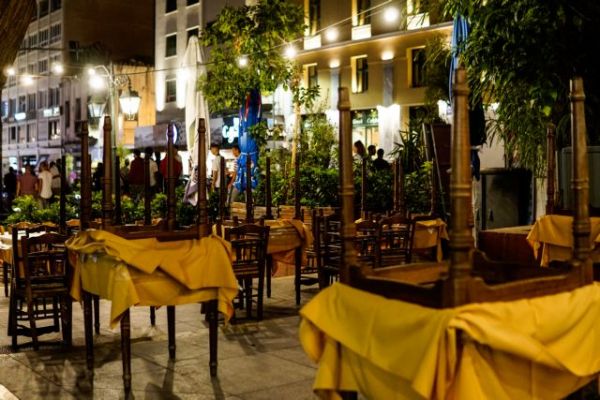 Μείωση τζίρου κατά 41,6 δισ. ευρώ κατέγραψαν πέρυσι οι εγχώριες επιχειρήσεις