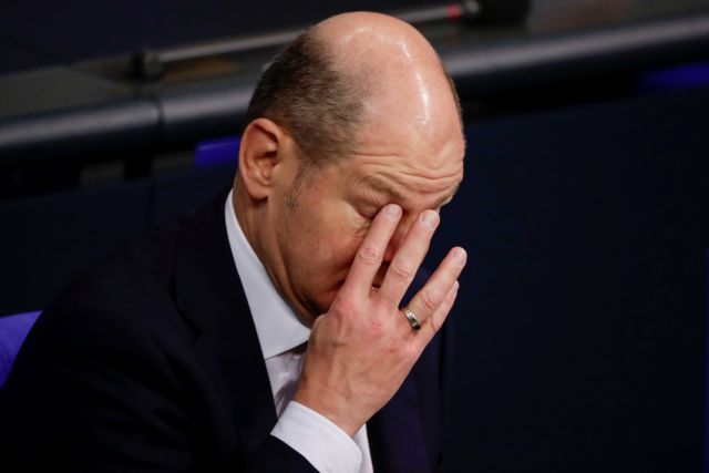 Εμβόλια : Πυρ και μανία ο αντικαγκελάριος Σολτς με την Φον Λάιεν για τα εμβόλια