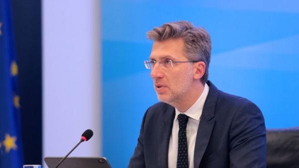 Σκέρτσος : Zητήθηκε και δόθηκε η παραίτηση Λιγνάδη – Η αντιπολίτευση παρεκτρέπεται