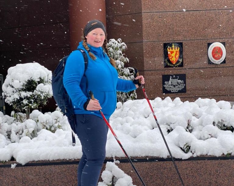 Ο πρέσβης της Νορβηγίας στην Αθήνα βγήκε για σκι!