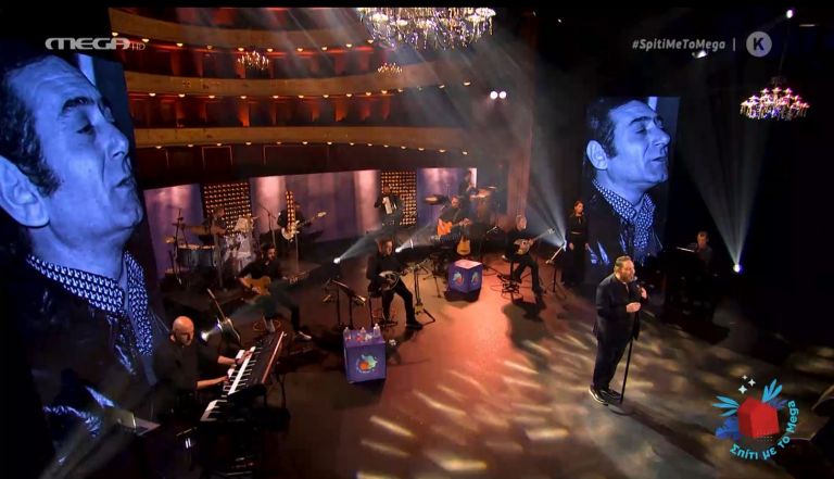 Ποιο τραγούδι αφιέρωνε στη γυναίκα του ο Στράτος Διονυσίου