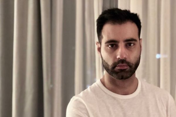 Νίκος Στραβοπόδης : Το βιογραφικό του γνωστού ηθοποιού