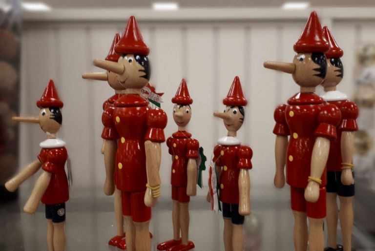 Mea culpa : όταν οι πολιτικοί ομολογούν τα λάθη τους