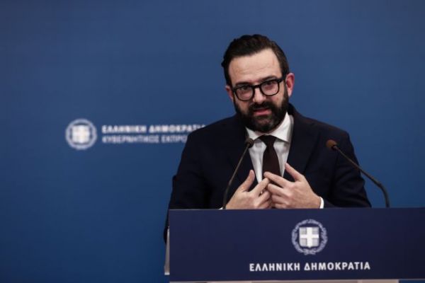 Ταραντίλης σε Τσίπρα: Η εθνική οδός έκλεινε από τα χιόνια και επί ΣΥΡΙΖΑ για ώρες