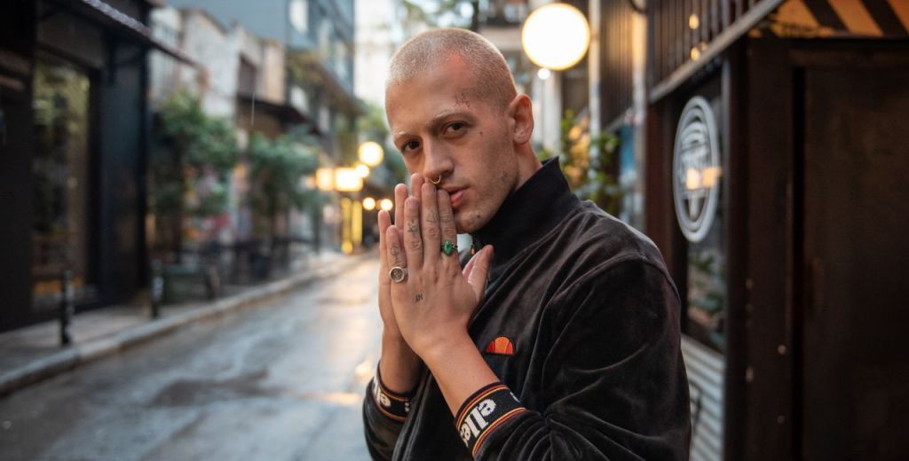 Τάσος Ξιαρχός : Σοκάρει για την σεξουαλική παρενόχληση που δέχτηκε – «Όταν ήμουν 6 χρονών…»