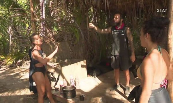 Survivor : Έξαλλη η Σοφία με τον Τριαντάφυλλο «Πρέπει να τον διώξουμε»!