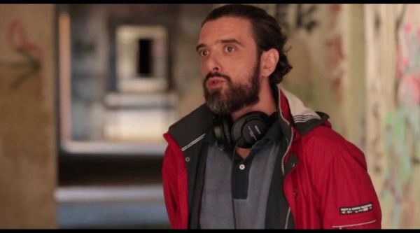 Σ.Τσαφούλιας: Ο σκηνοθέτης του “Έτερος Εγώ” δεν μπορεί να συνέλθει μετά τις αποκαλύψεις Μοθωναίου