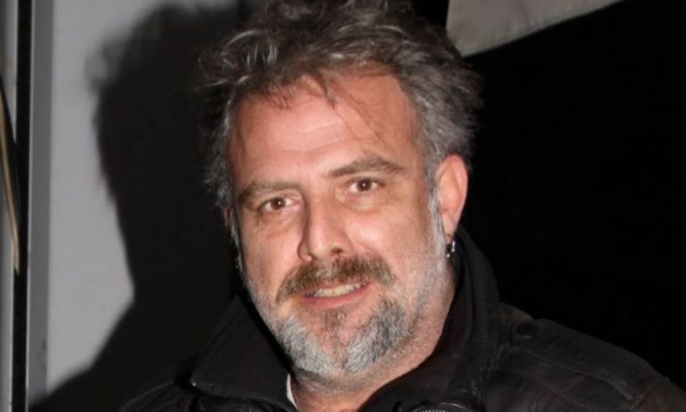 Πασχάλης Τσαρούχας : Οργισμένη ανάρτηση για όσους… ξέρουν και δεν μιλούν – Το συγκλονιστικό σκίτσο