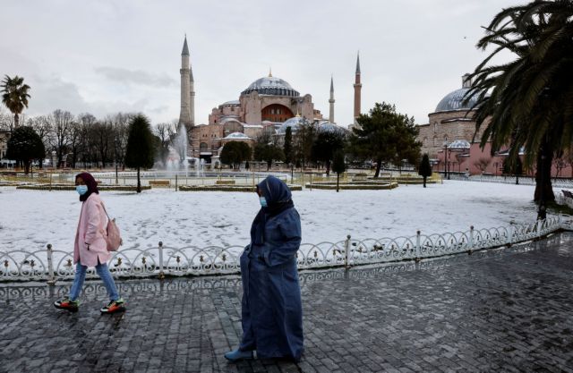 Τουρκία : Πάνω από πέντε εκατ. άνθρωποι εμβολιάστηκαν κατά του κοροναϊού