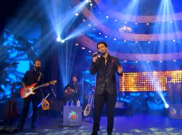 Οι ΜΕΛISSES με «To κύμα» παρέσυραν όλο το Twitter