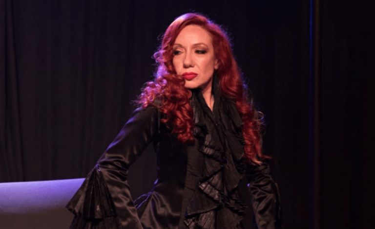 Τζούλη Σούμα : Στο πλευρό των ηθοποιών που σπάνε τη σιωπή τους – «Είμαι περήφανη…»