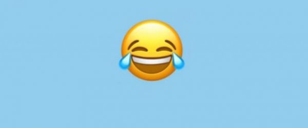 Αν χρησιμοποιείς αυτό το emoji, τότε δεν είσαι πλέον cool