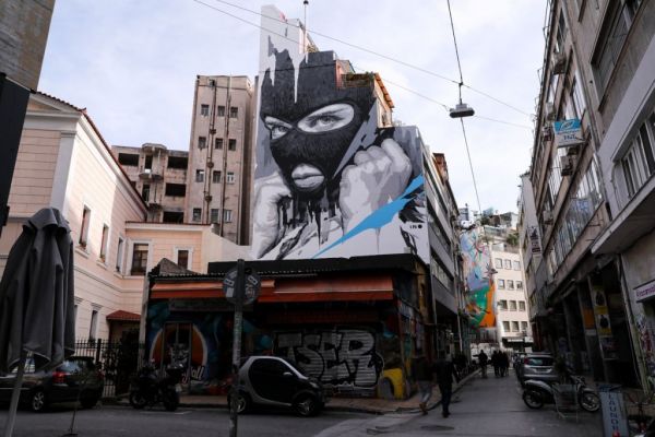 Koροναϊός : Αποκαλυπτικοί πίνακες για τα ενεργά κρούσματα σε κάθε γειτονιά της Αττικής – Aύξηση έως και 400%