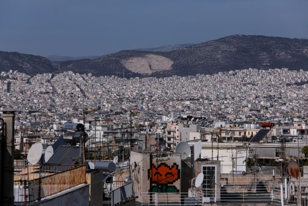 Παρασκευής : Δεν έχουμε δει την κορύφωση του τρίτου κύματος – Παρατείνεται το lockdown