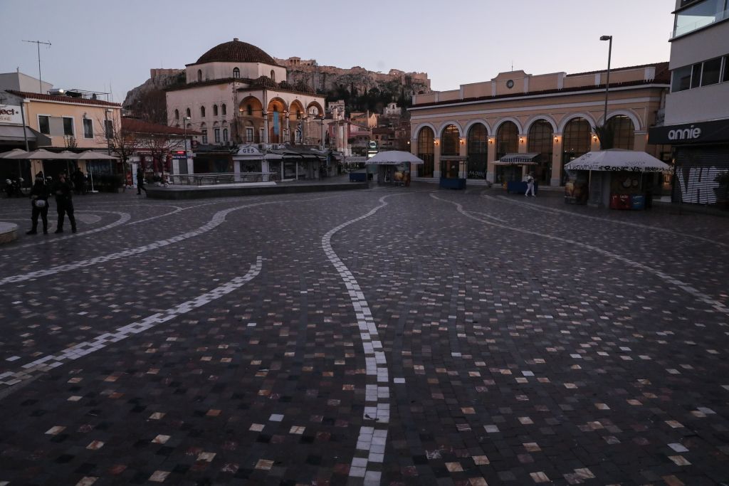 Παπαευαγγέλου: Δεν μπορούμε να προχωρήσουμε σε άνοιγμα – Πολλές μικρές «πυρκαγιές» στη χώρα