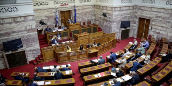 Βουλή : Ψηφίστηκε από τη ΝΔ επί της Αρχής το νομοσχέδιο για τα Πανεπιστήμια