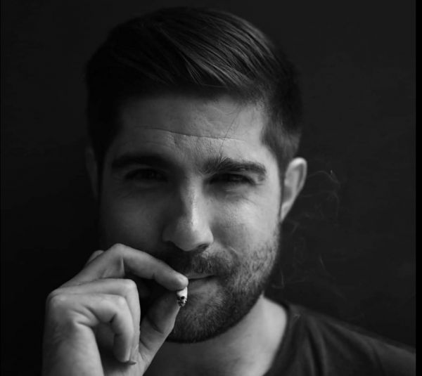 Νικόλαος Αγγελής : Ηρθε η ώρα να χάσετε τον ύπνο σας απ’ τα ουρλιαχτά μας