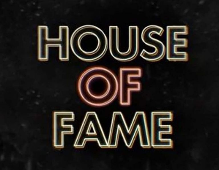 House Of Fame : Σπουδάστρια έβαλε τα κλάματα και αρνήθηκε το ρούχο του στυλίστα