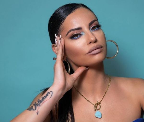 Δήμητρα Αλεξανδράκη : Μάρτυρας άγριου ξυλοδαρμού – Η σοκαριστική περιγραφή