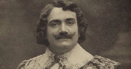 Καρούσο: «Πριν από την παράσταση είμαι φριχτός με όλους…»