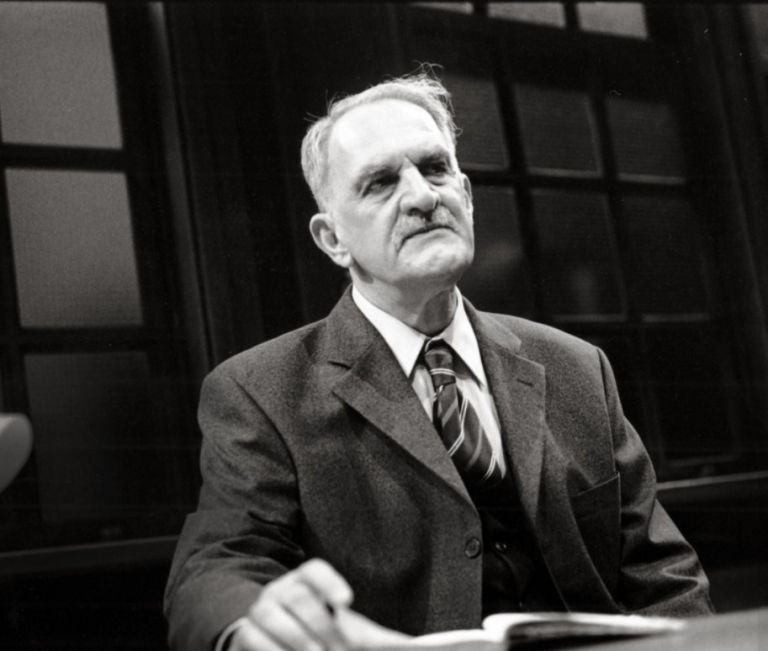 Δημήτρης Καταλειφός: Φτηνό διαδραστικό θέατρο κακής ποιότητας ό,τι συμβαίνει