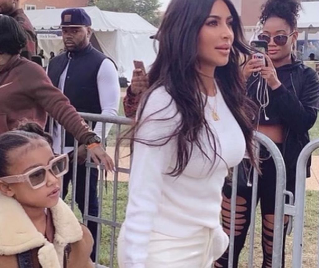 Κιμ Καρντάσιαν : Σάλος στο Twitter για ένα πίνακα ζωγραφικής