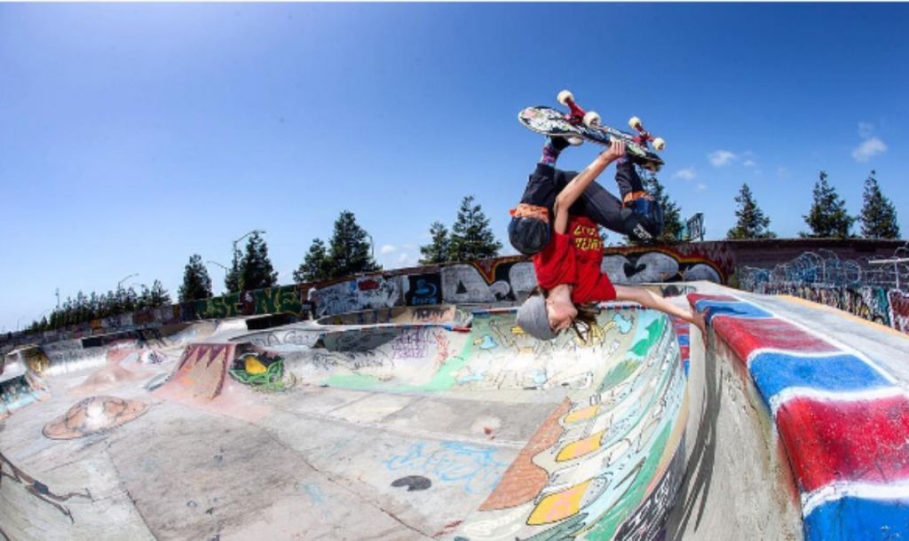 Minna Stess : Το 14χρονο κορίτσι – θαύμα του skateboarding κυνηγά το Ολυμπιακό όνειρο